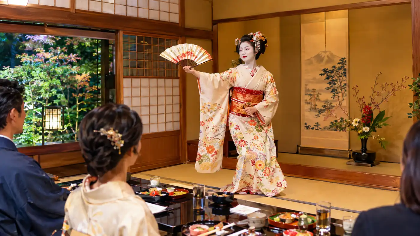 Geisha Dinner in Kyoto: Private Dining and Ozashiki Experiences