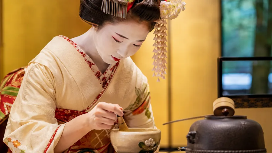 Kyoto Geisha Tea Ceremony: Traditional Matcha and Kimono Experiences